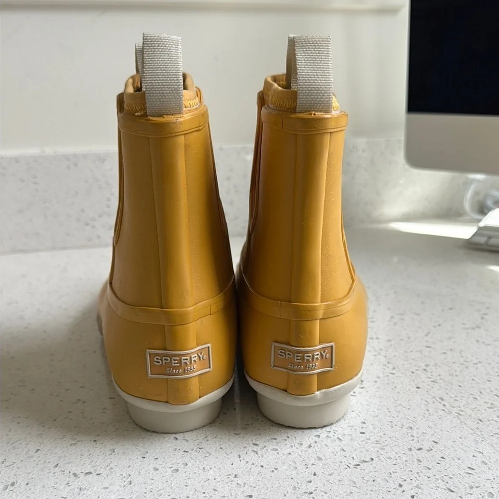 Sperry Yellow Rain & Snow Women’s Boots with Duck-Boot Design